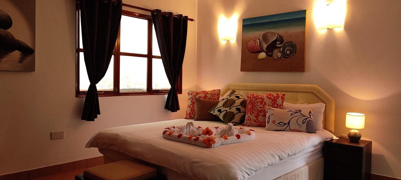 Chalets Des Vacances Takamaka Ngoại thất bức ảnh
